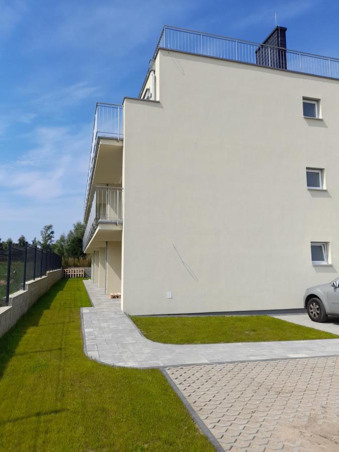 Milo Mare Apartaments Миелно Екстериор снимка