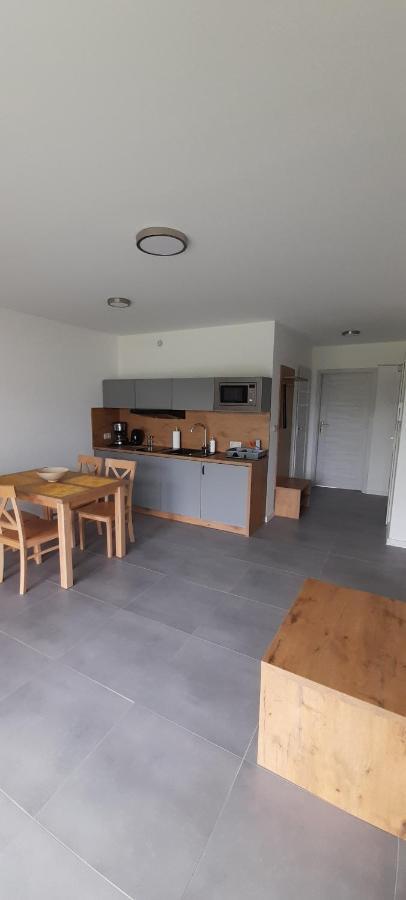 Milo Mare Apartaments Миелно Екстериор снимка