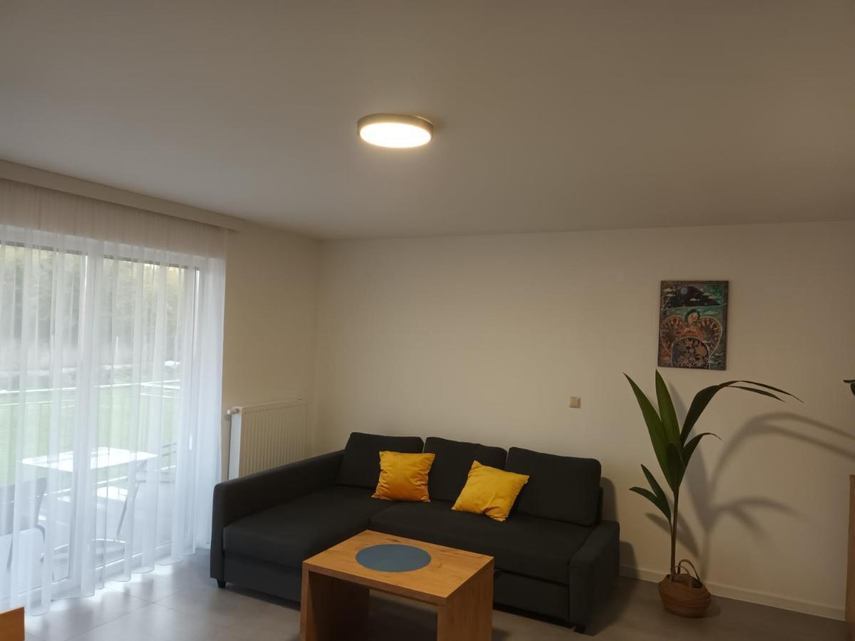 Milo Mare Apartaments Миелно Екстериор снимка