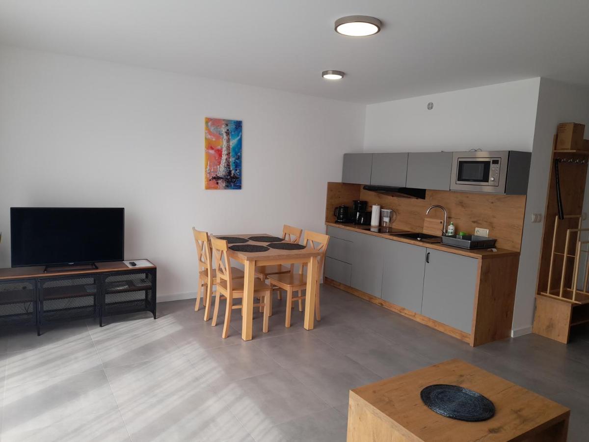 Milo Mare Apartaments Миелно Екстериор снимка
