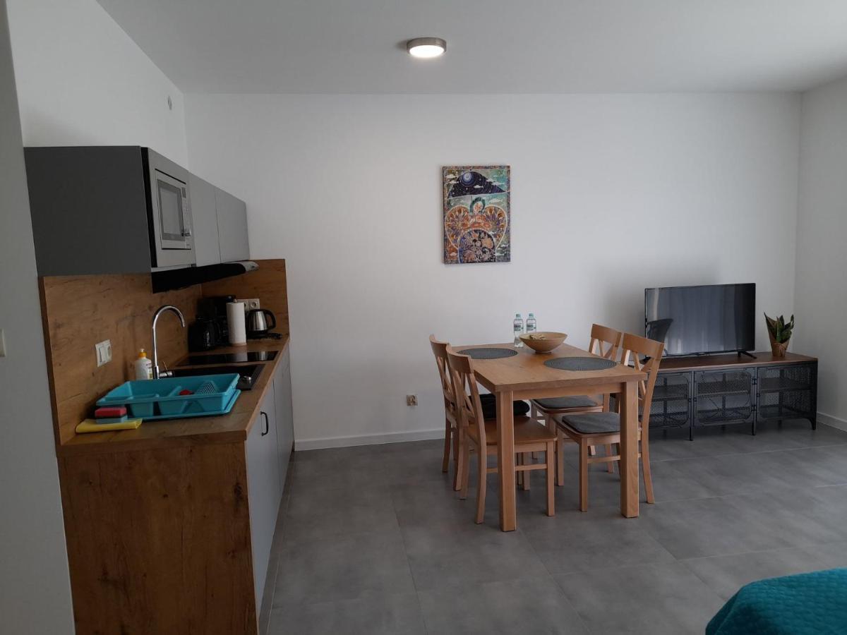 Milo Mare Apartaments Миелно Екстериор снимка