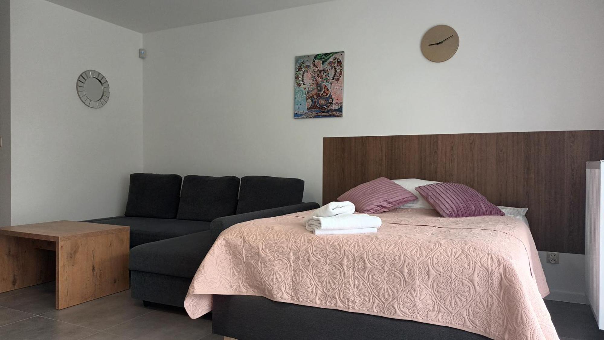 Milo Mare Apartaments Миелно Екстериор снимка